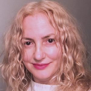 Meet your Posher, Ana